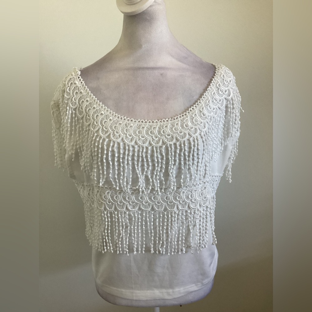 SAM KNOTTED Fringe White Top